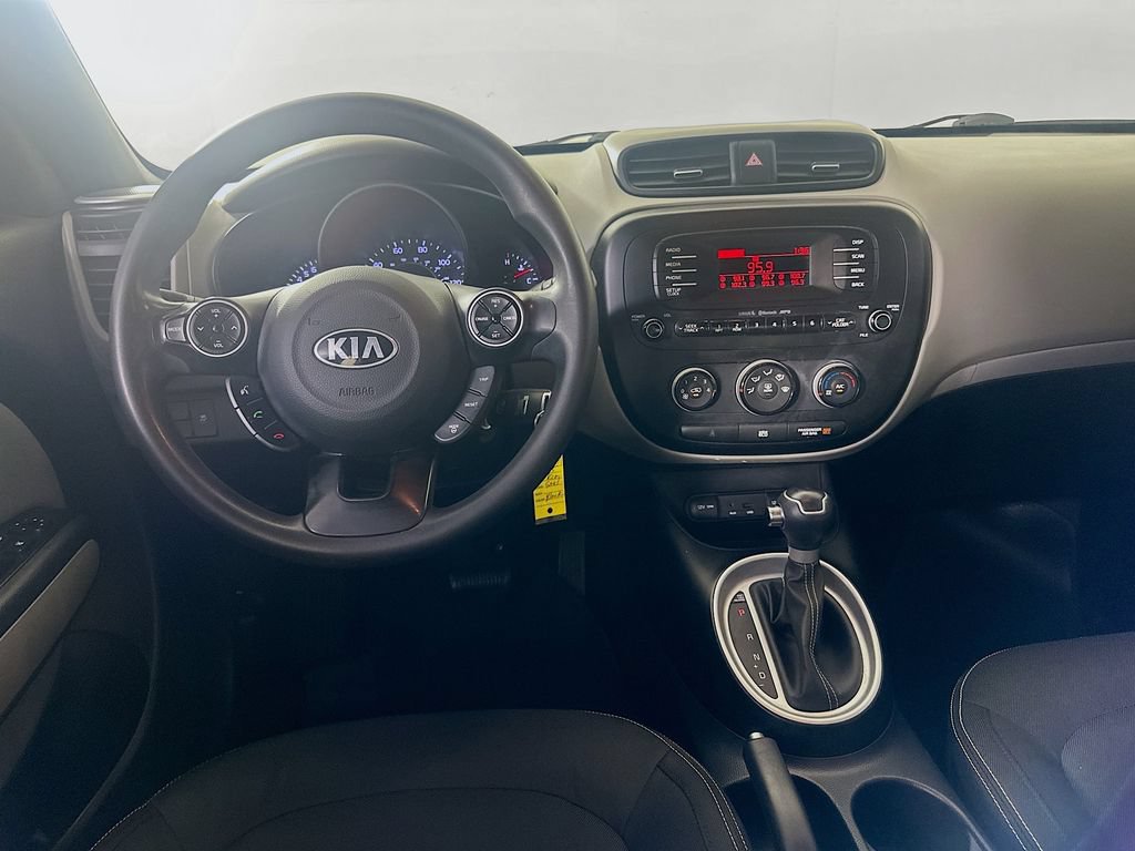 Used 2015 Kia Soul + FWD image 20
