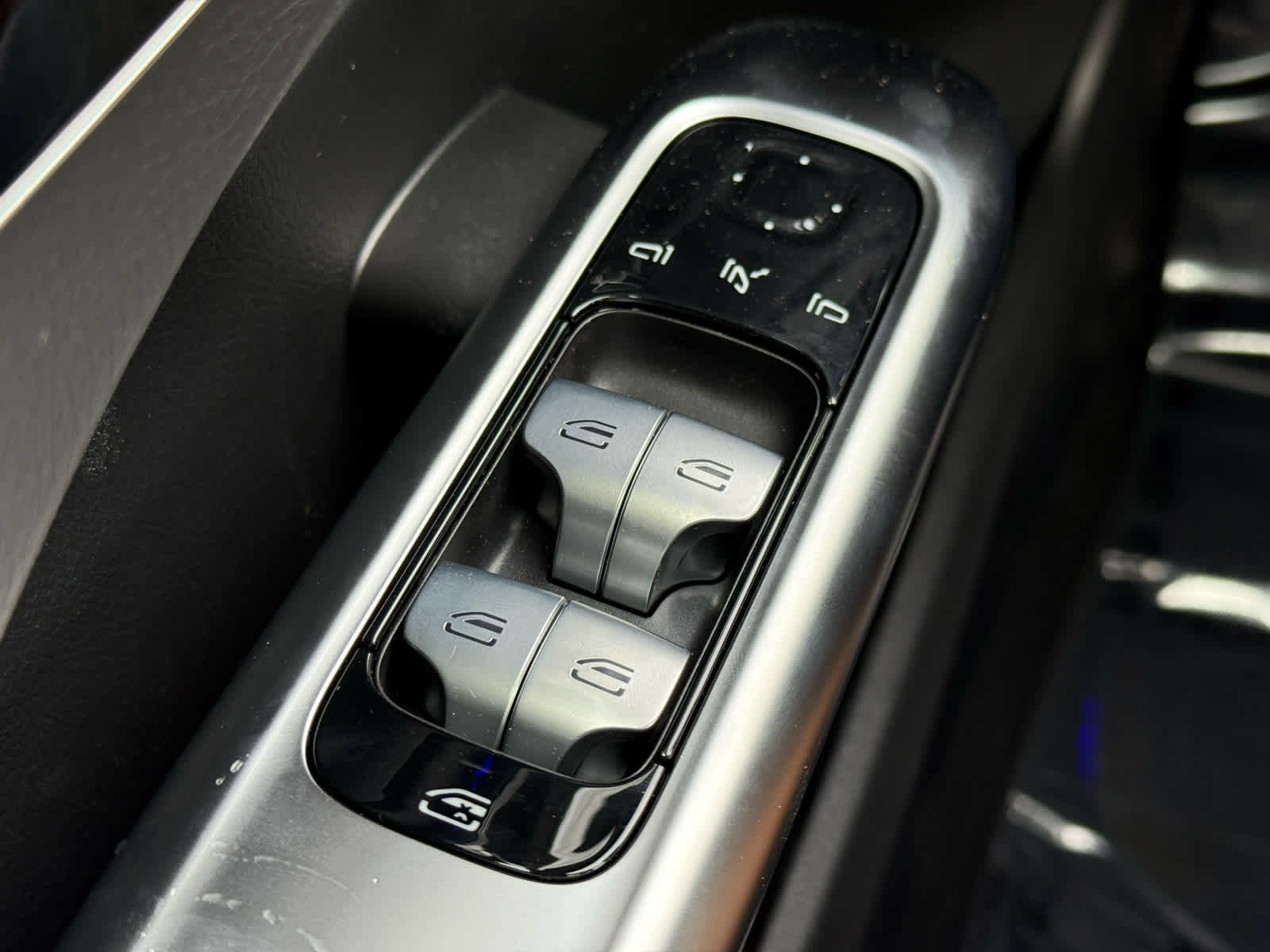 New 2026 Mercedes-Benz C 43 AMG 4MATIC Sedan image 22