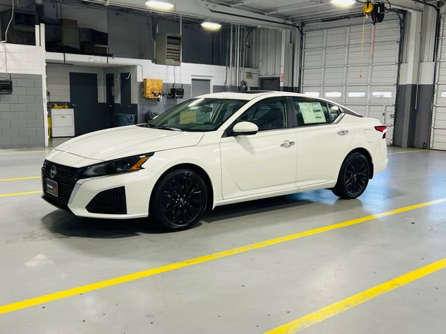 New 2025 Nissan Altima 2.5 SV w/ SV Special Edition Package image 13