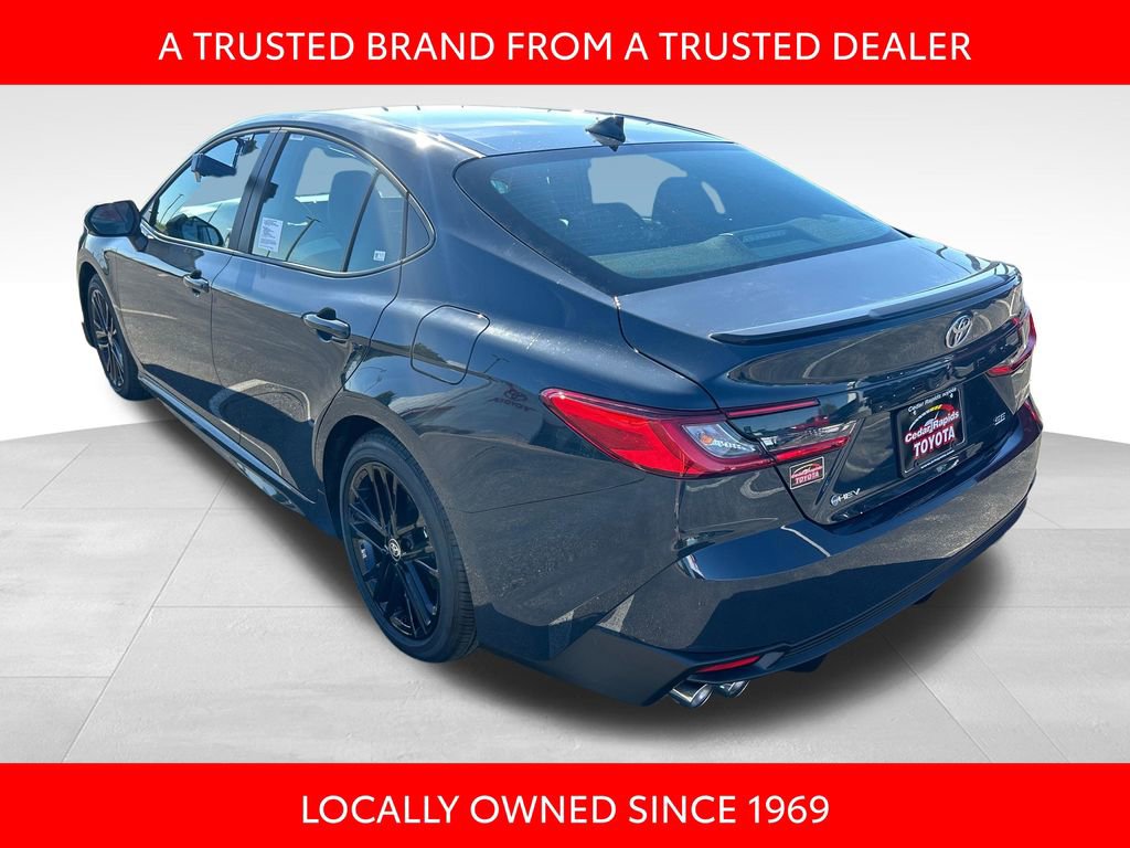 New 2026 Toyota Camry SE FWD image 3