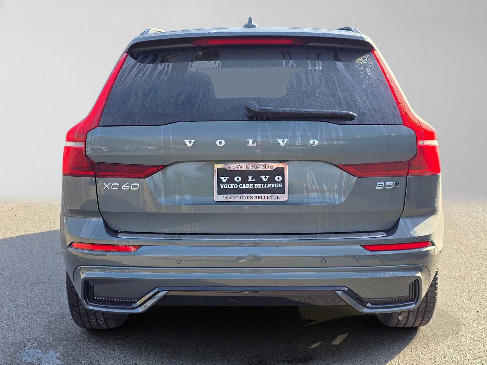 New 2027 Volvo XC60 B5 Ultra AWD/4WD image 4