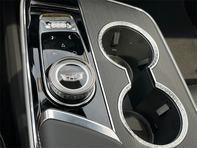 New 2025 Cadillac Lyriq Luxury image 11