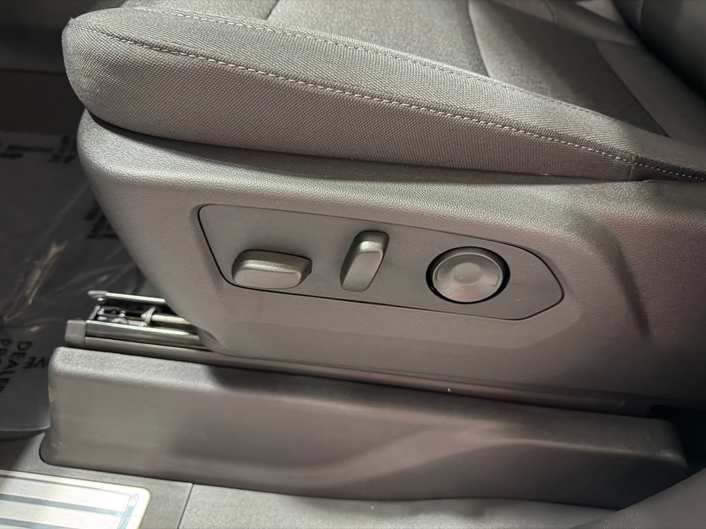 New 2026 Chevrolet Silverado 2500 LT AWD/4WD image 28