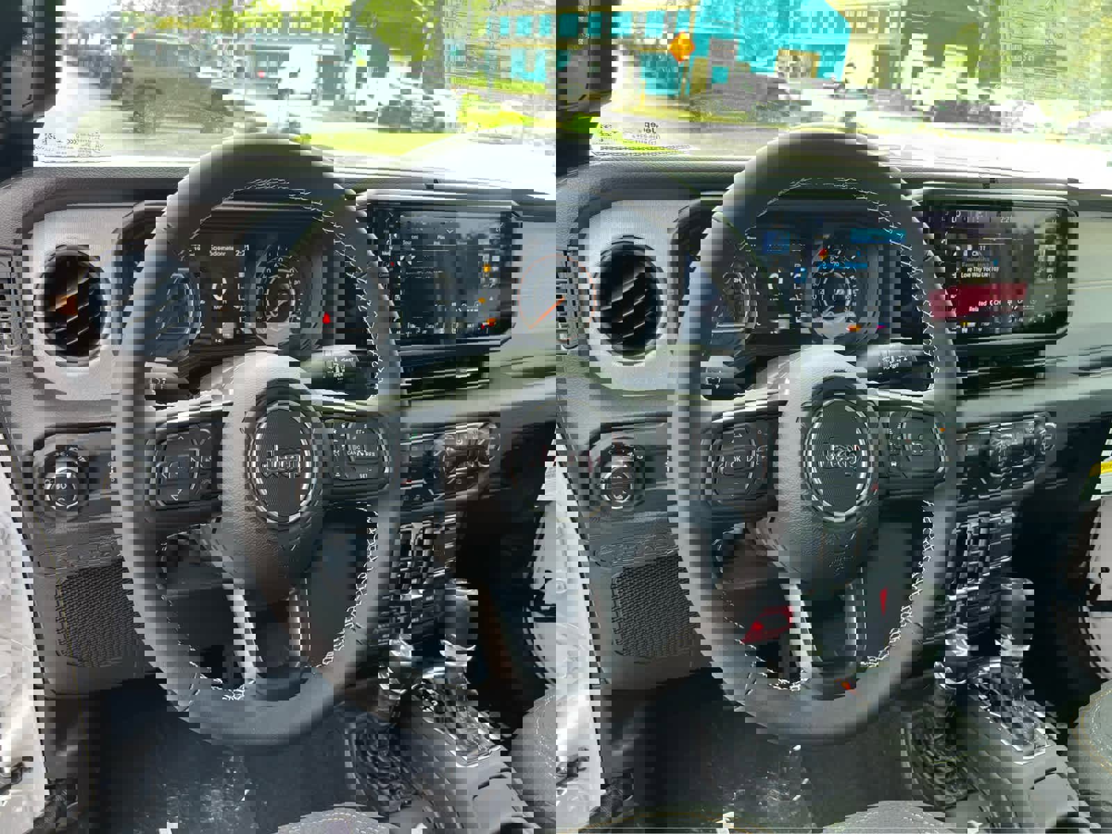 New 2025 Jeep Gladiator Sport image 12