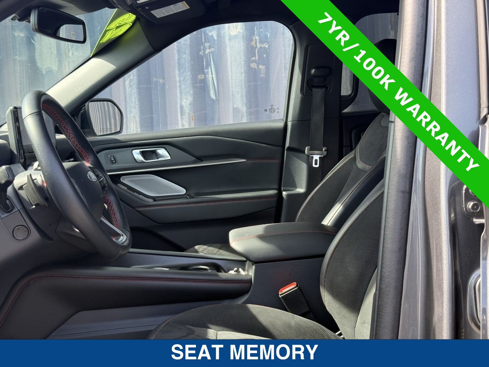 Certified 2025 Ford Explorer ST AWD/4WD image 23