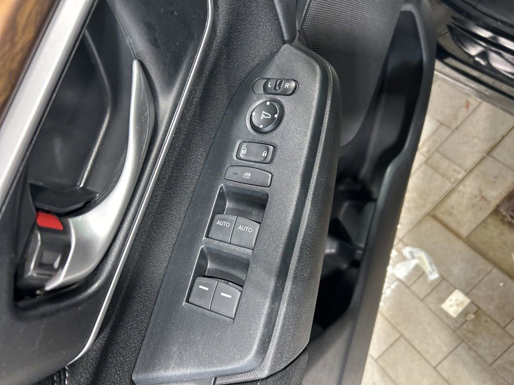 Used 2017 Honda CR-V EX image 21