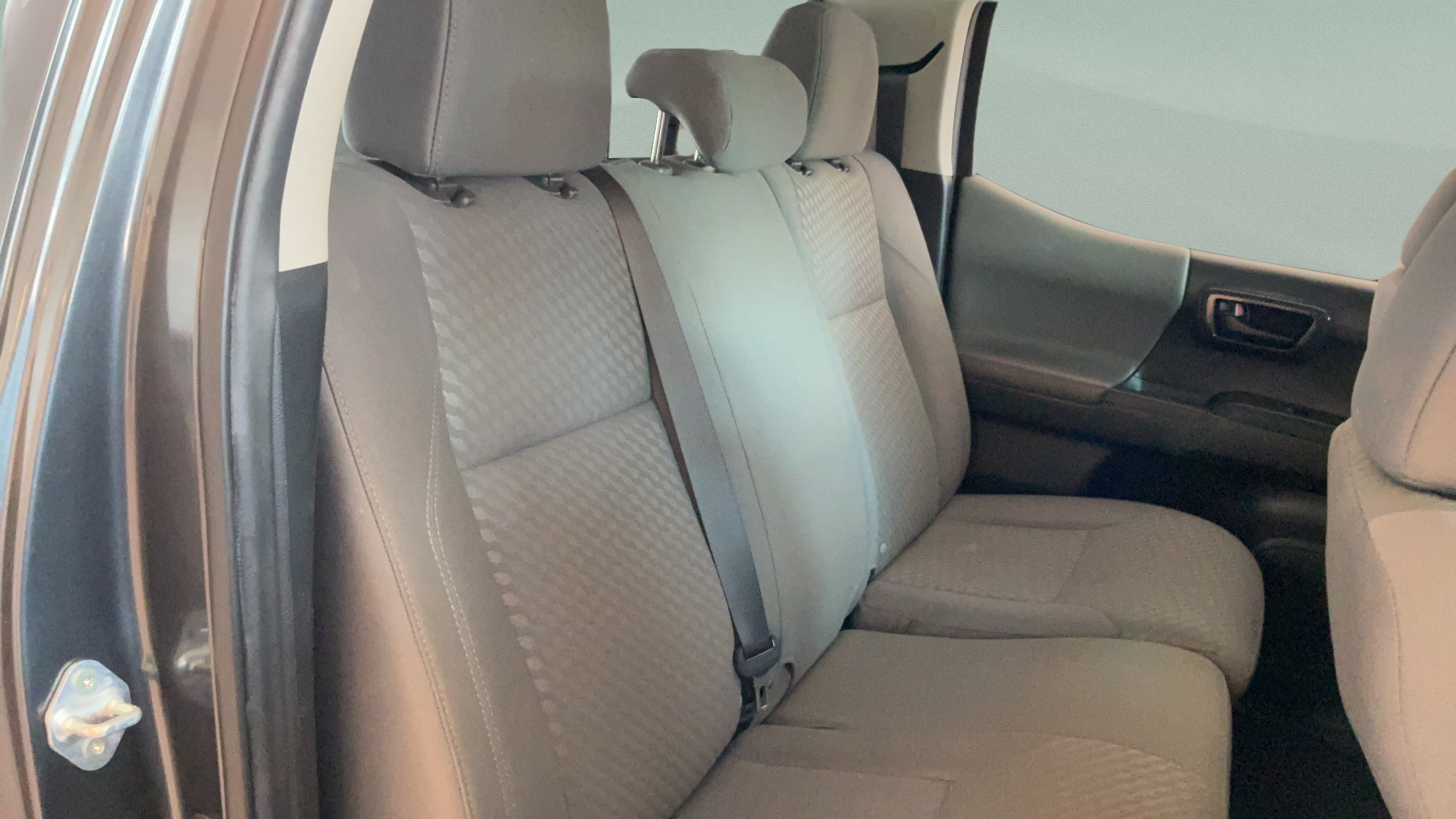 Certified 2023 Toyota Tacoma SR AWD/4WD image 31