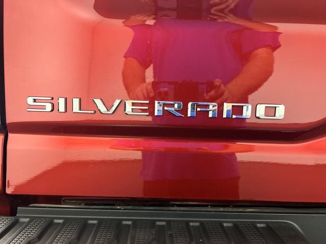 Certified 2025 Chevrolet Silverado 2500 LTZ w/ LTZ Premium Package AWD/4WD image 33