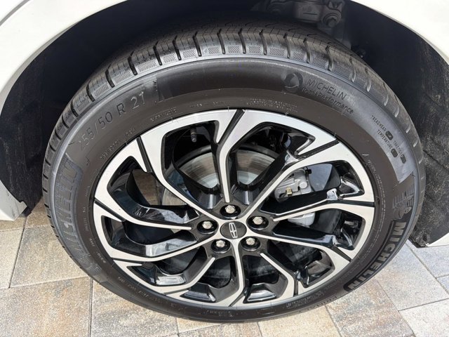 New 2026 Lincoln Nautilus Reserve AWD/4WD image 30