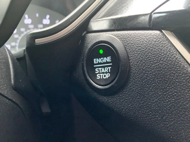Used 2022 Ford Escape SEL w/ SEL Stealth AWD Package image 19