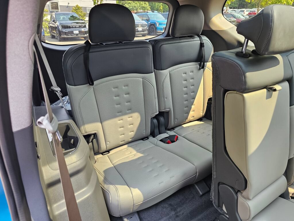 New 2026 Kia EV9 Wind AWD/4WD image 29
