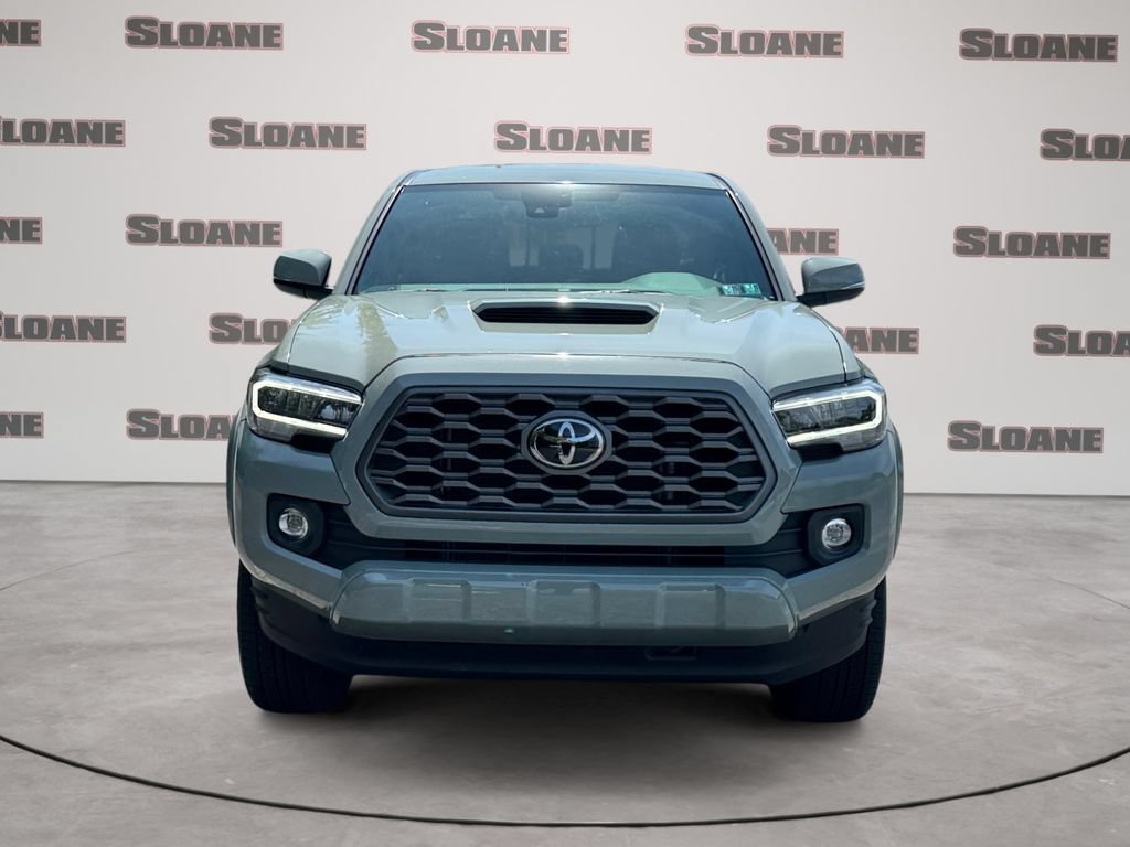 Used 2023 Toyota Tacoma TRD Sport w/ Technology Package AWD/4WD image 8