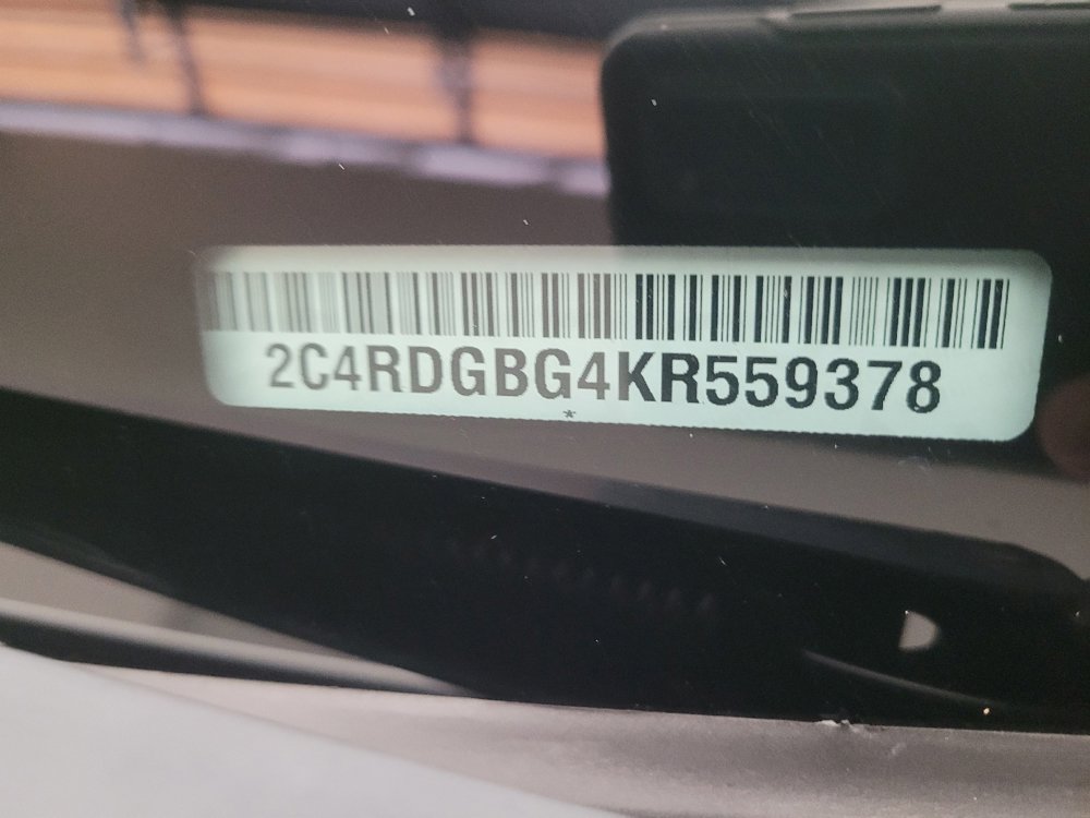 Used 2019 Dodge Grand Caravan SE w/ UConnect Hands-Free Group FWD image 33