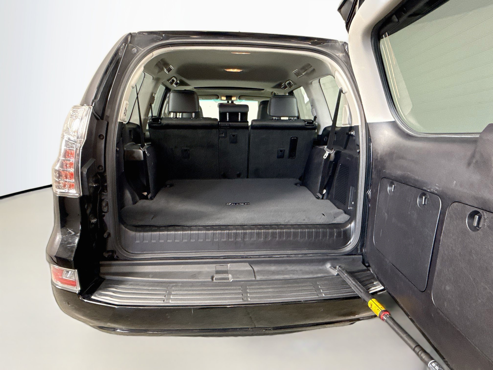 Used 2015 Lexus GX 460 Luxury AWD/4WD image 25