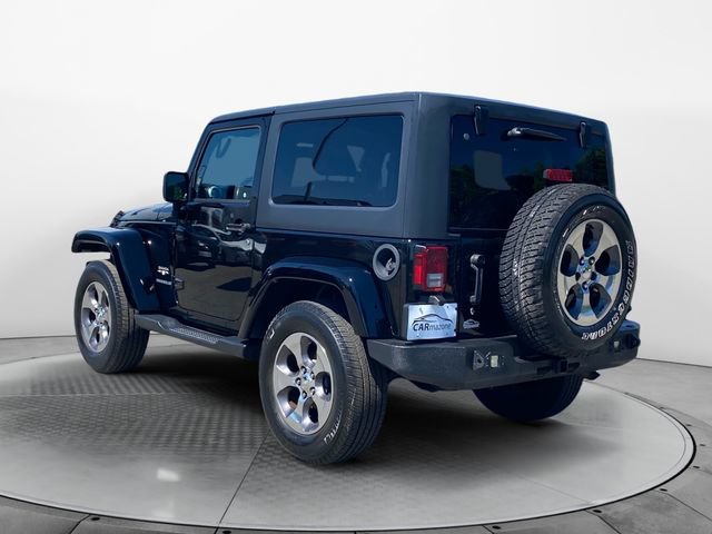 Used 2017 Jeep Wrangler Sahara w/ Dual Top Group AWD/4WD image 3