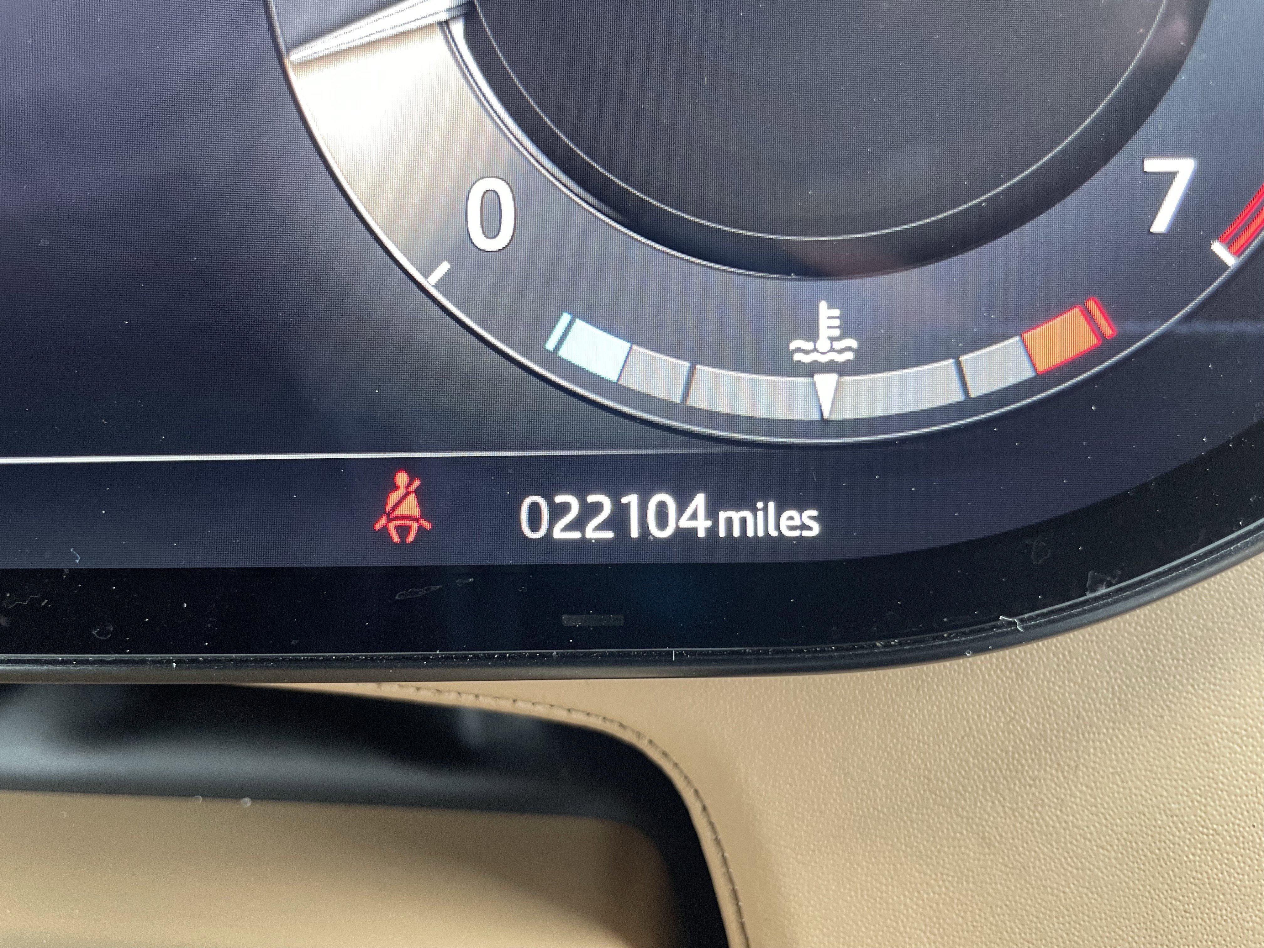 Certified 2024 Land Rover Range Rover SE image 25