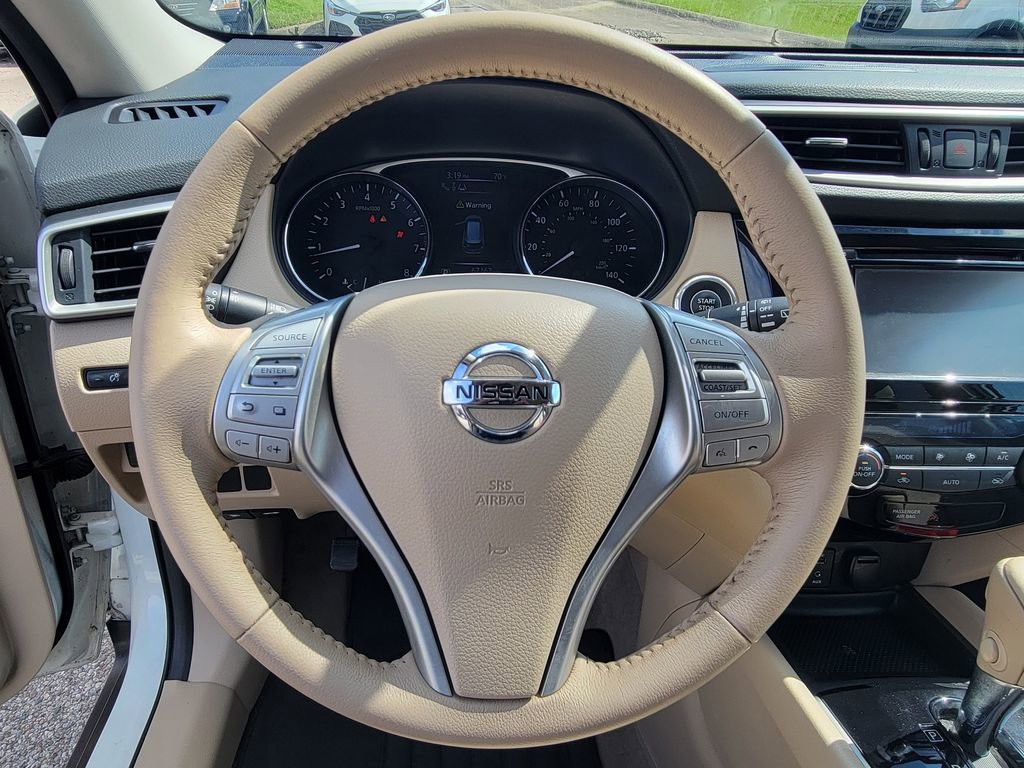 Used 2015 Nissan Rogue SL w/ SL Premium Package image 52