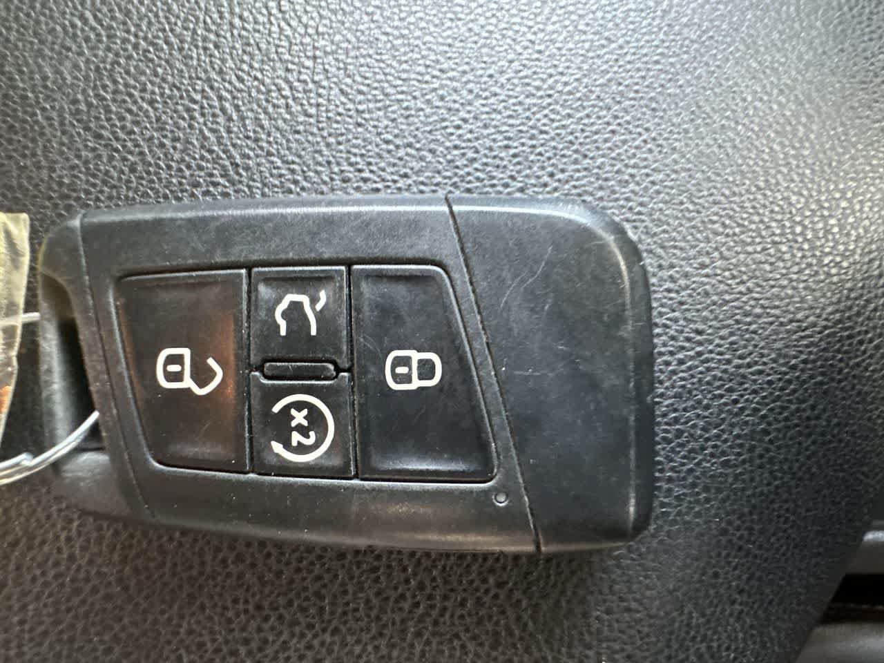Used 2022 Volkswagen Jetta SEL FWD image 28
