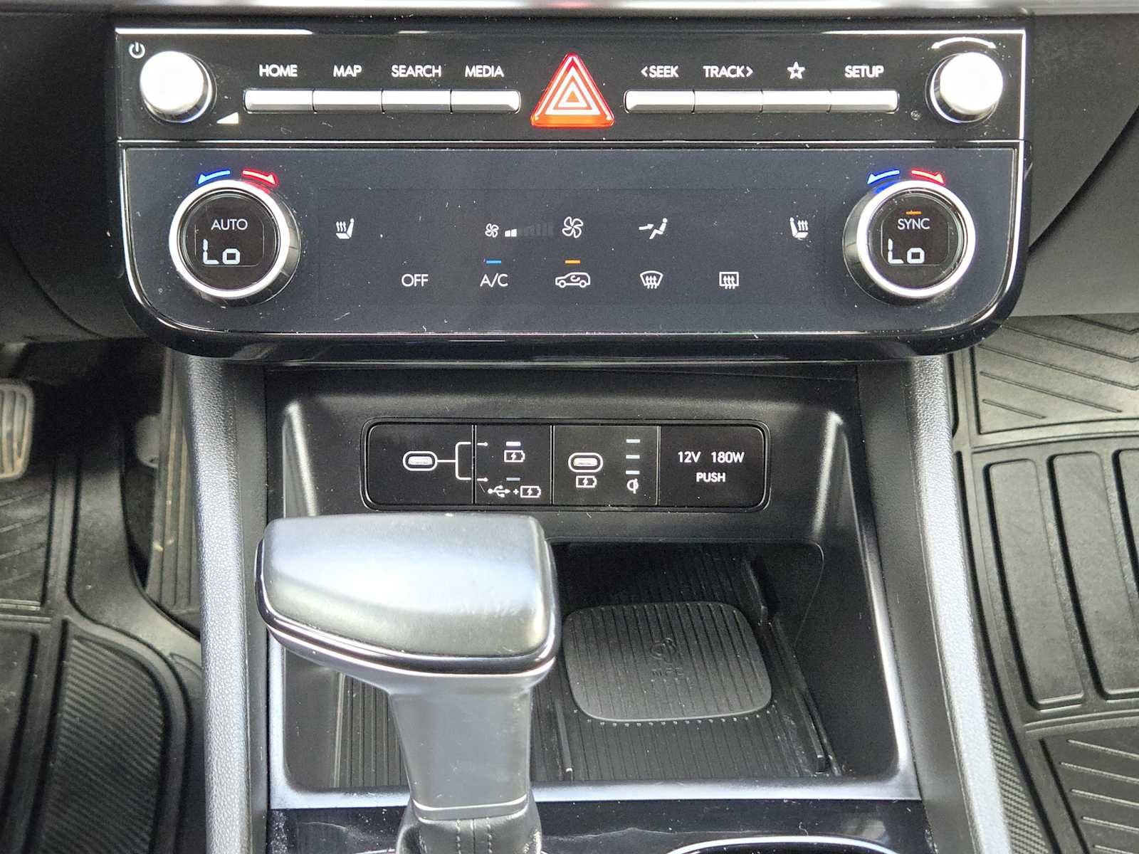 Certified 2025 Hyundai Tucson SEL FWD image 19