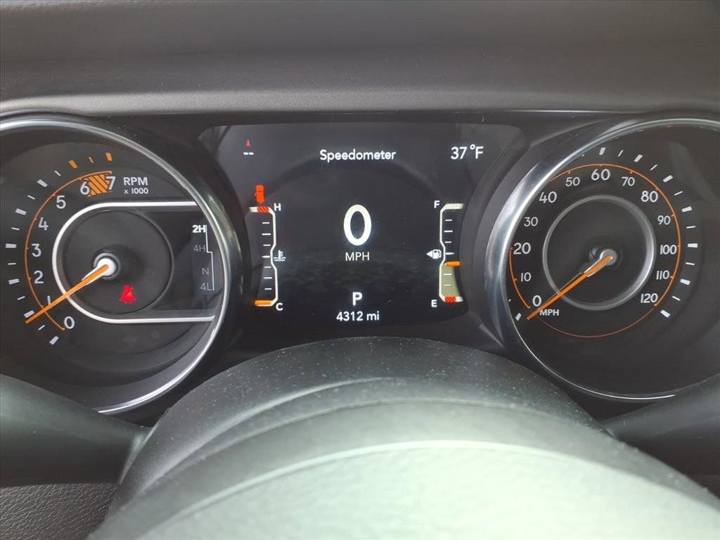 Used 2023 Jeep Wrangler Sport S image 22