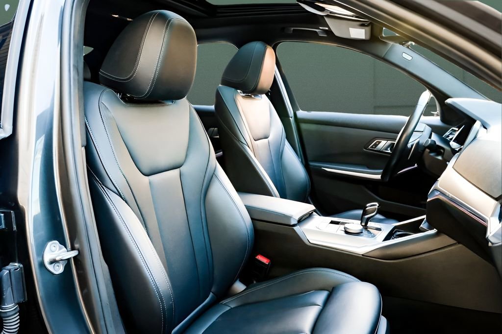 Used 2022 BMW 330i Sedan image 22