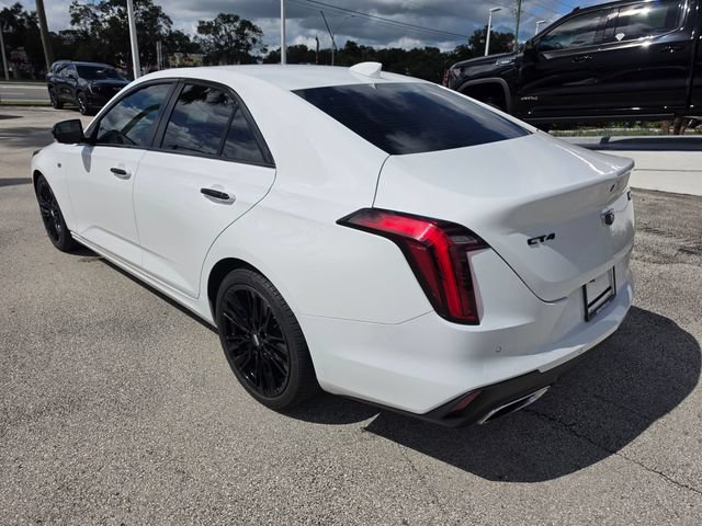Used 2021 Cadillac CT4 Premium Luxury RWD image 3