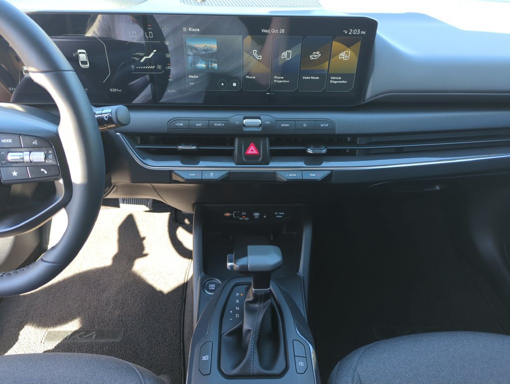 Used 2025 Kia K4 EX FWD image 25