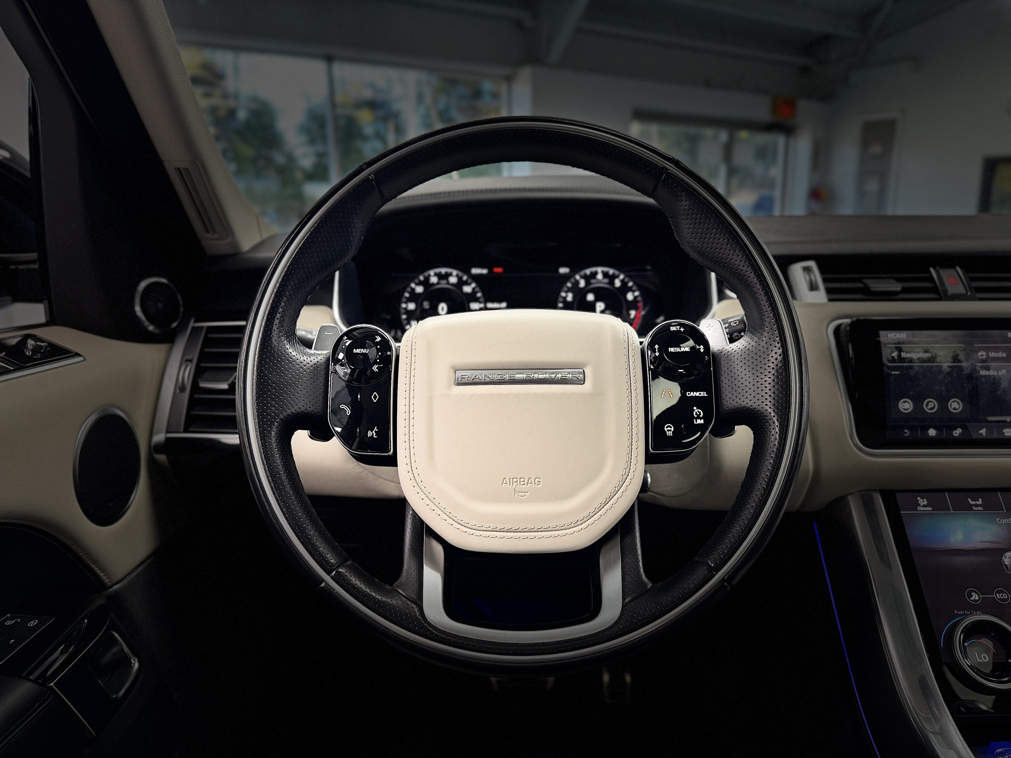 Used 2019 Land Rover Range Rover Sport HSE Dynamic AWD/4WD image 17