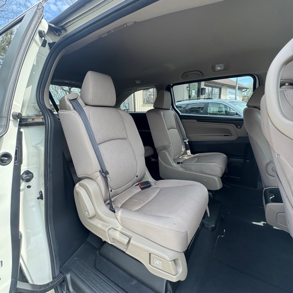 Used 2019 Honda Odyssey LX image 15