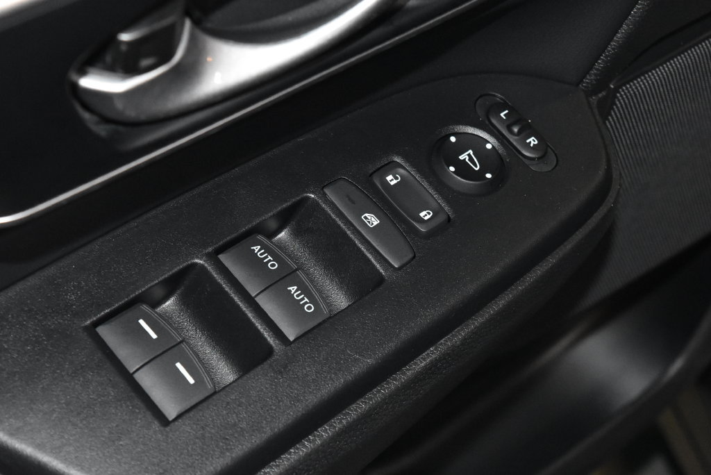 Used 2022 Honda CR-V EX-L image 6