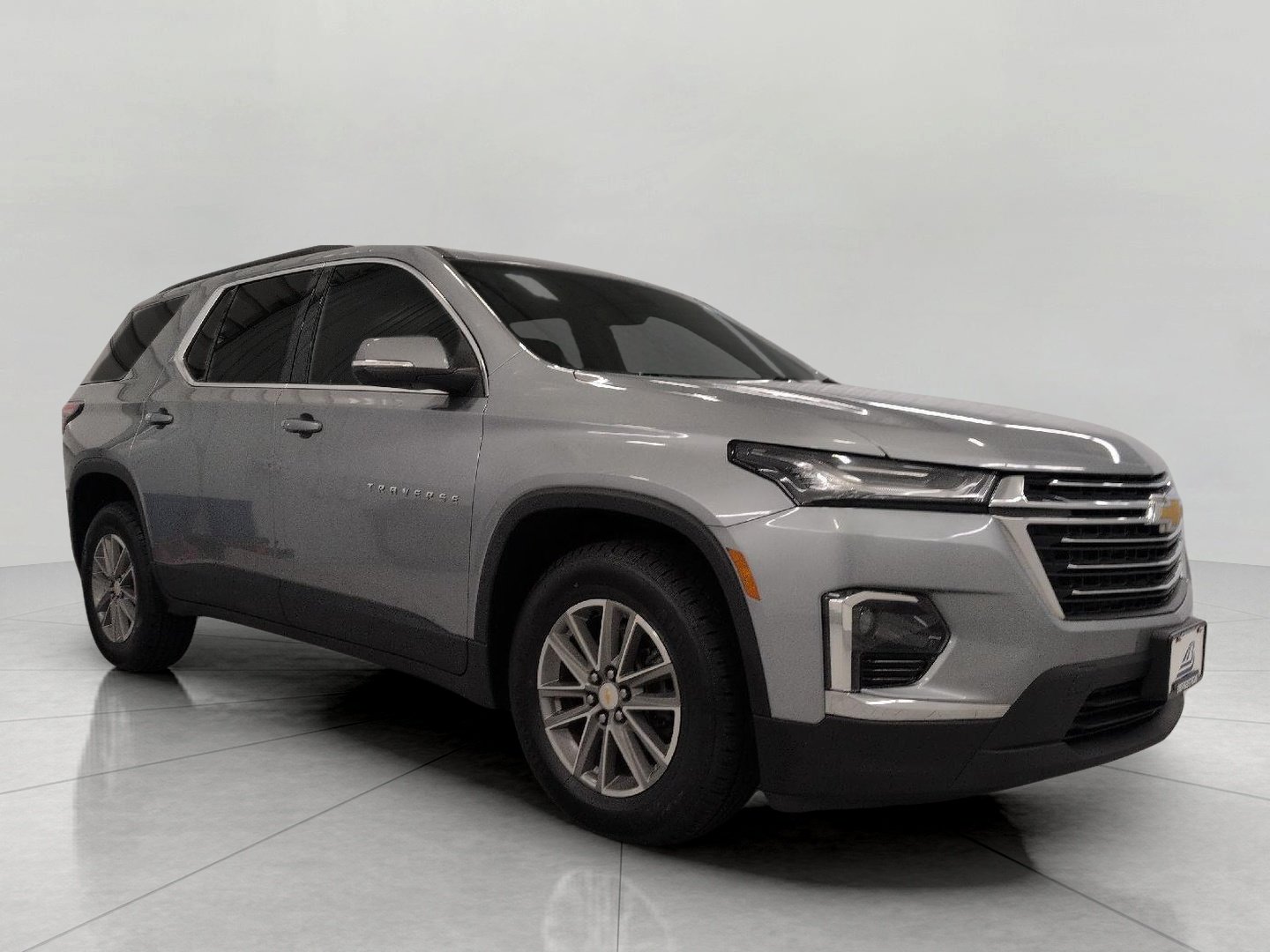 Used 2023 Chevrolet Traverse LT w/ LPO, Floor Liner Package