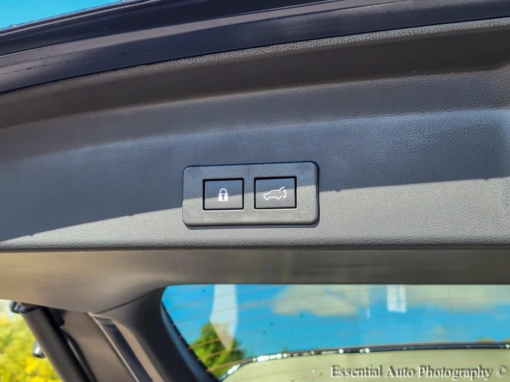 New 2025 Subaru Ascent Touring w/ Popular Package #2 image 24