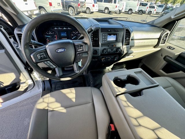 Used 2020 Ford F350 XL w/ Power Equipment Group image 15