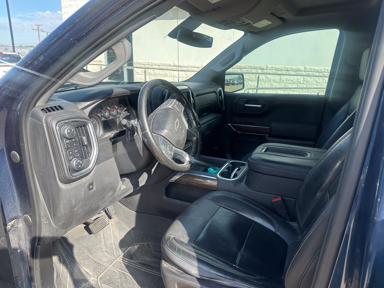 Used 2019 Chevrolet Silverado 1500 LT Trail Boss AWD/4WD image 9