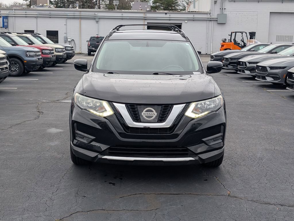 Used 2017 Nissan Rogue SV w/ Midnight Edition image 7