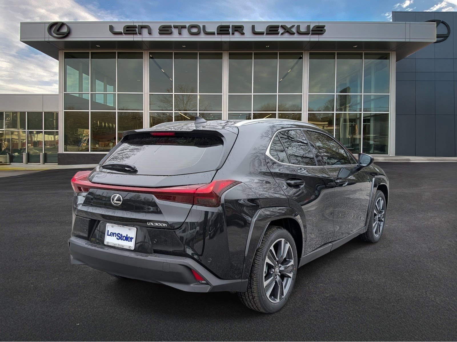 New 2026 Lexus UX 300h FWD image 2