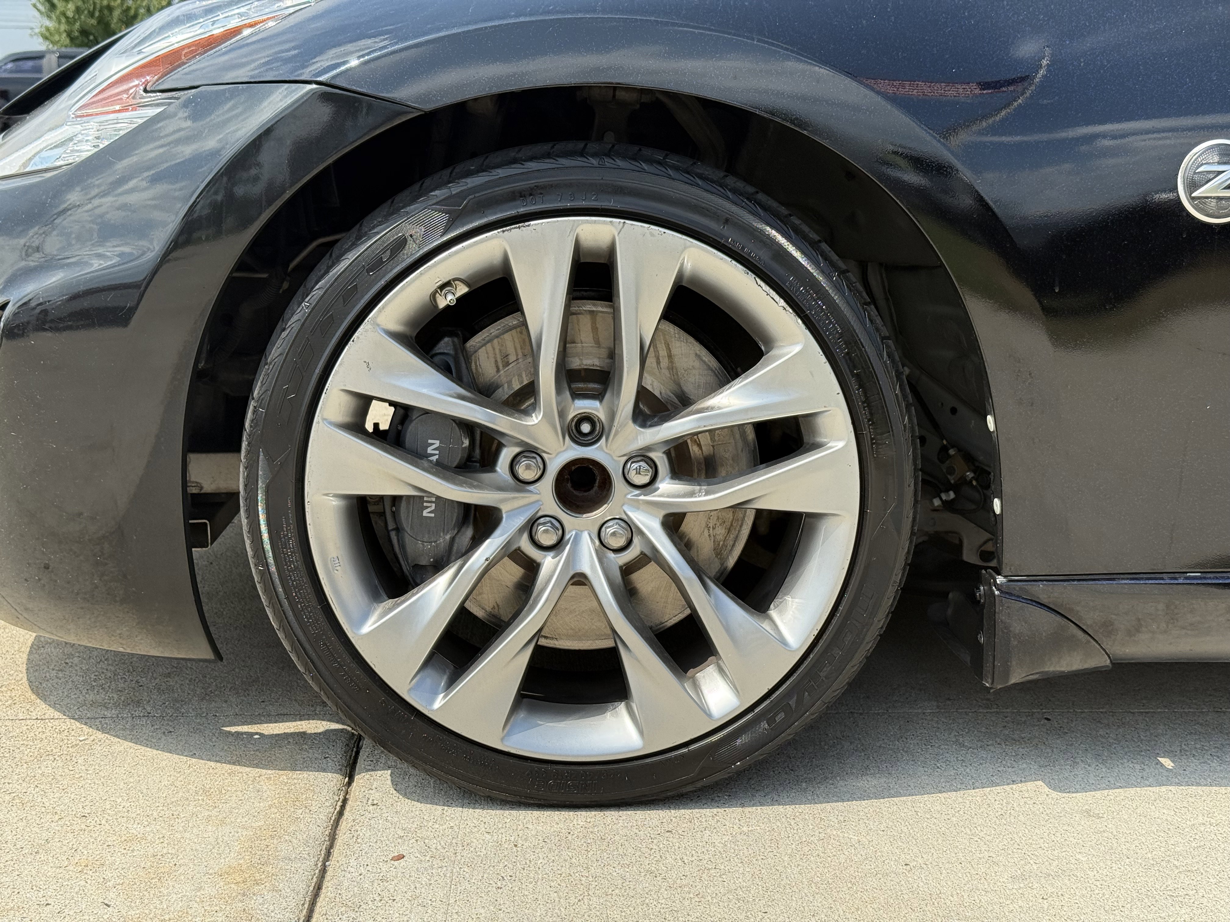 Used 2011 Nissan 370Z Touring w/ Sport Pkg image 16