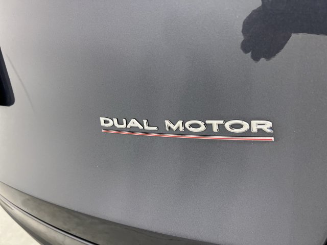 Used 2023 Tesla Model Y Performance AWD/4WD image 30