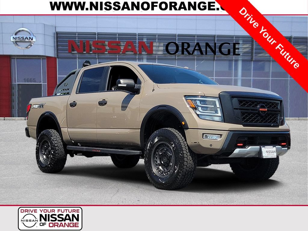 Used 2021 Nissan Titan PRO-4X w/ Pro-4x Convenience Package AWD/4WD image 1