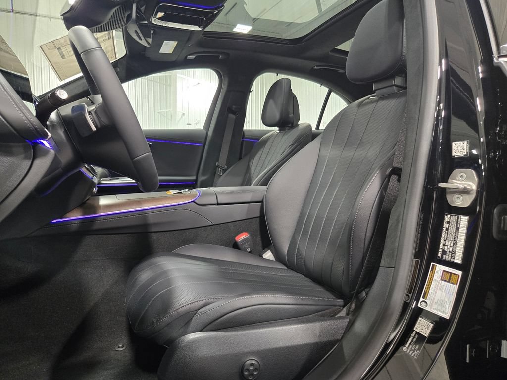 New 2027 Mercedes-Benz E 450 4MATIC Sedan image 3