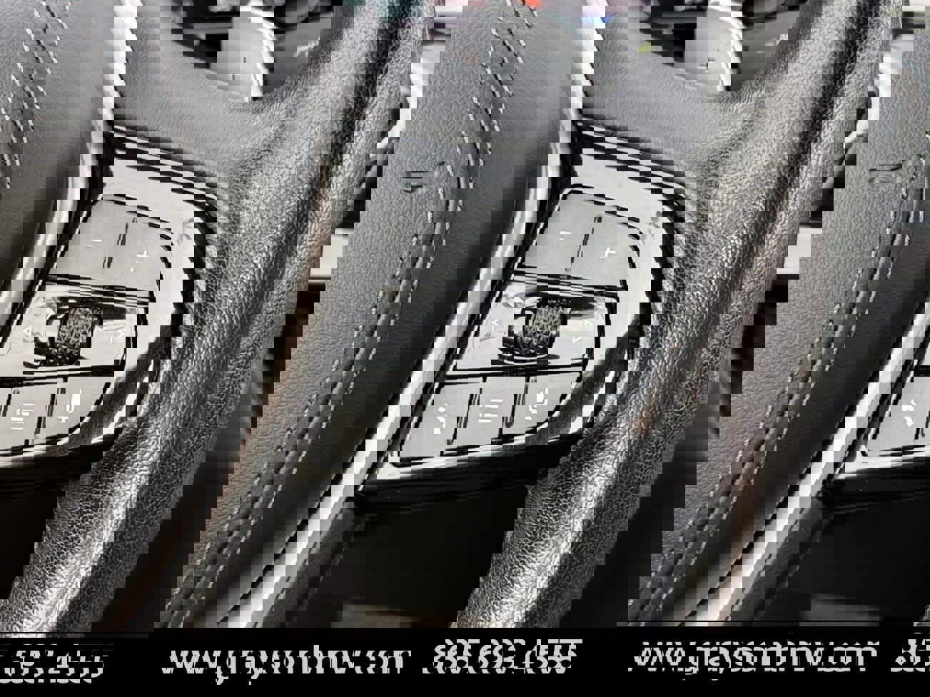 Used 2022 BMW 530i xDrive w/ Premium Package image 18