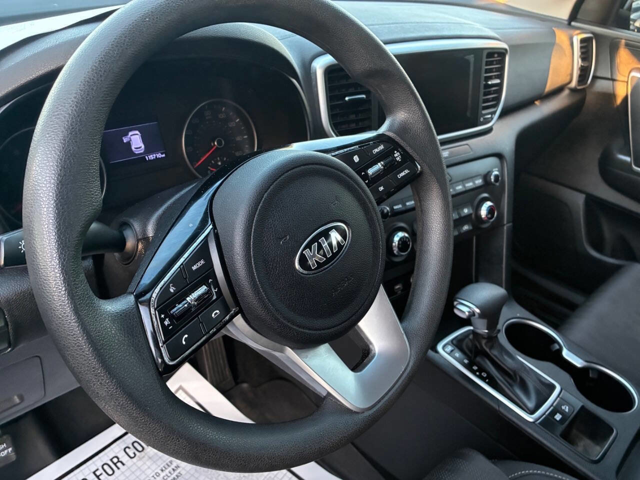 Used 2020 Kia Sportage LX image 6