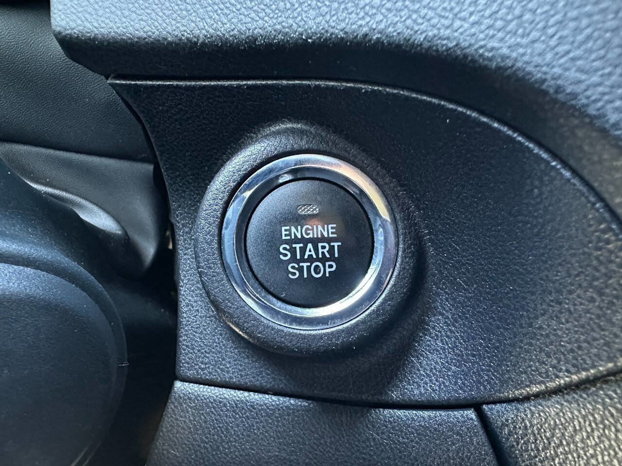 Used 2019 Subaru Ascent Premium image 22