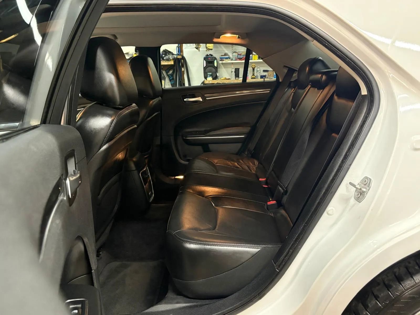 Used 2017 Chrysler 300 Limited w/ Value Package AWD/4WD image 18