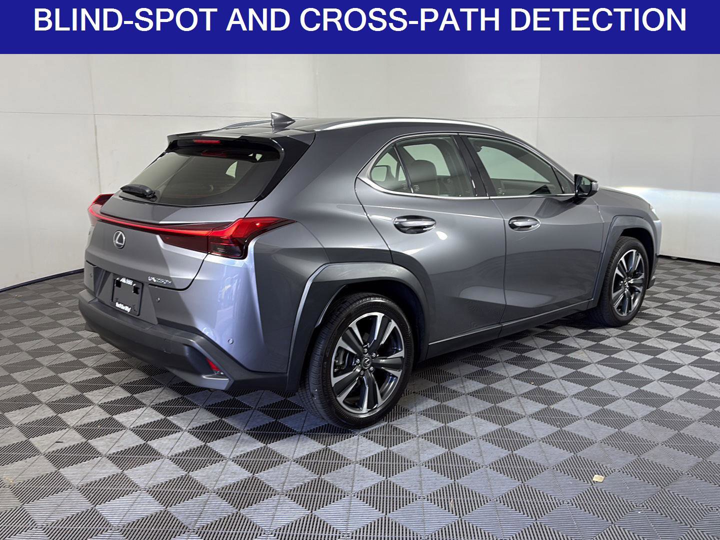Used 2020 Lexus UX 250h w/ Premium Package AWD/4WD image 5