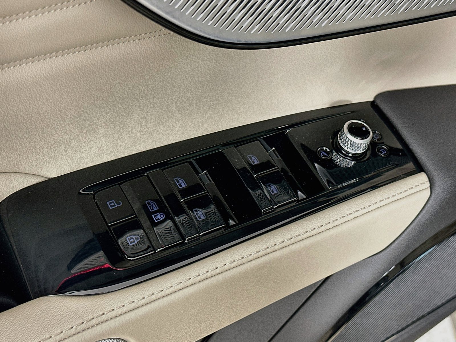 New 2026 Maserati Grecale Modena AWD/4WD image 17