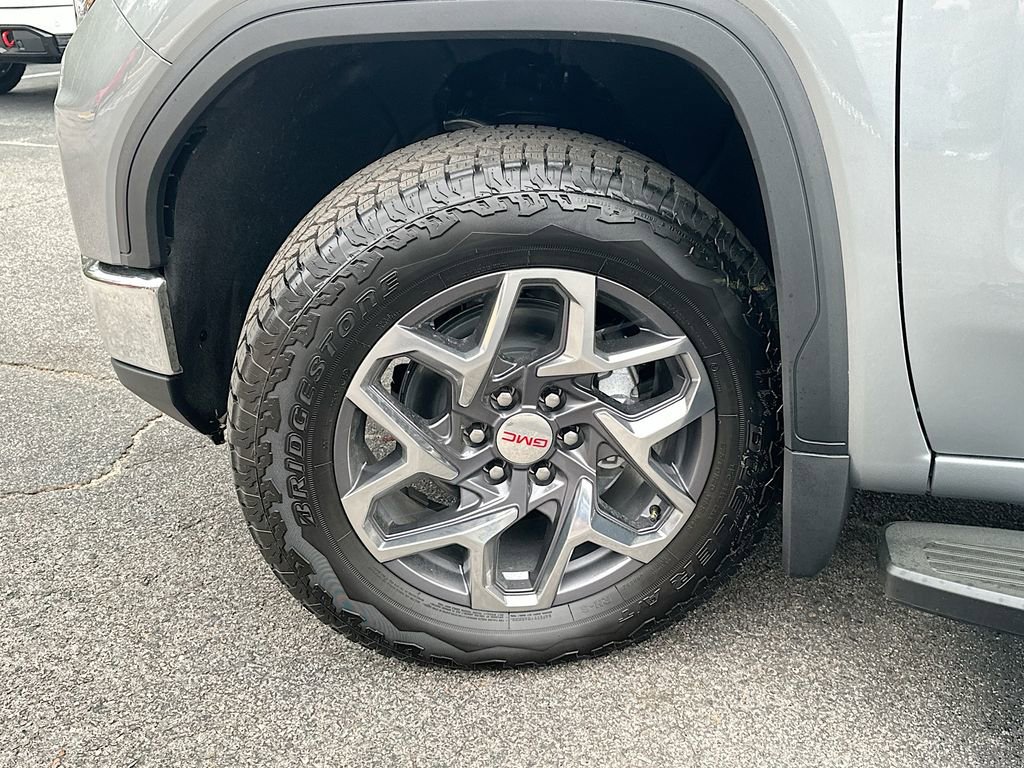 New 2026 GMC Sierra 1500 SLT image 24