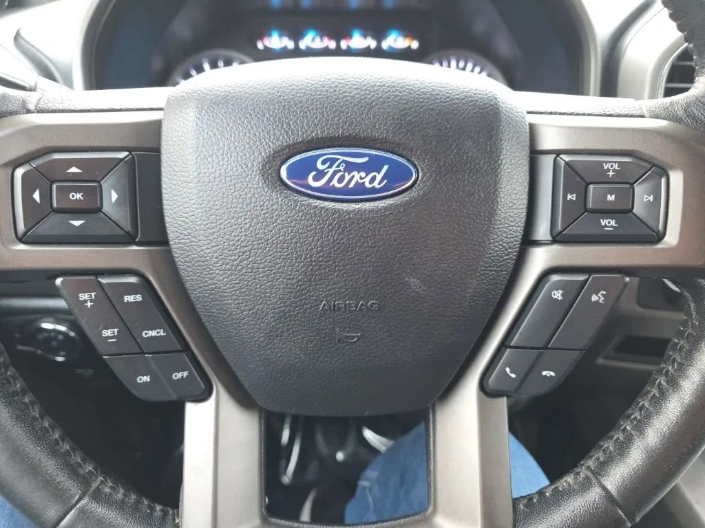 Used 2019 Ford Expedition Max XLT image 18