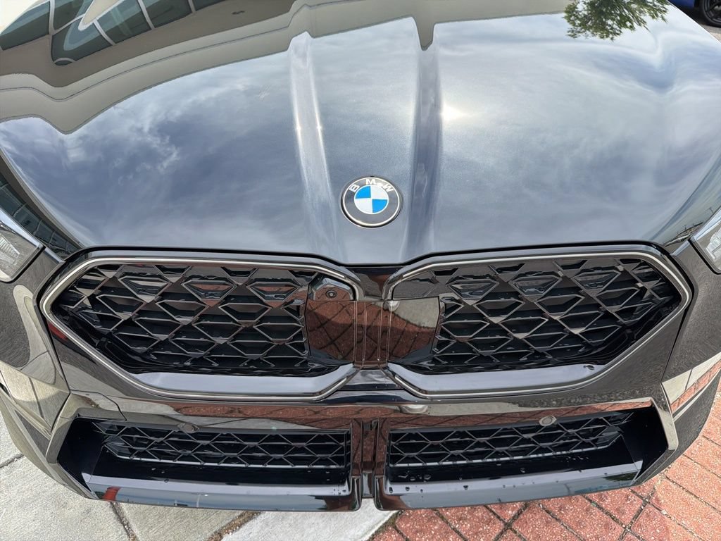 New 2026 BMW X2 xDrive28i w/ Technology Package AWD/4WD image 13