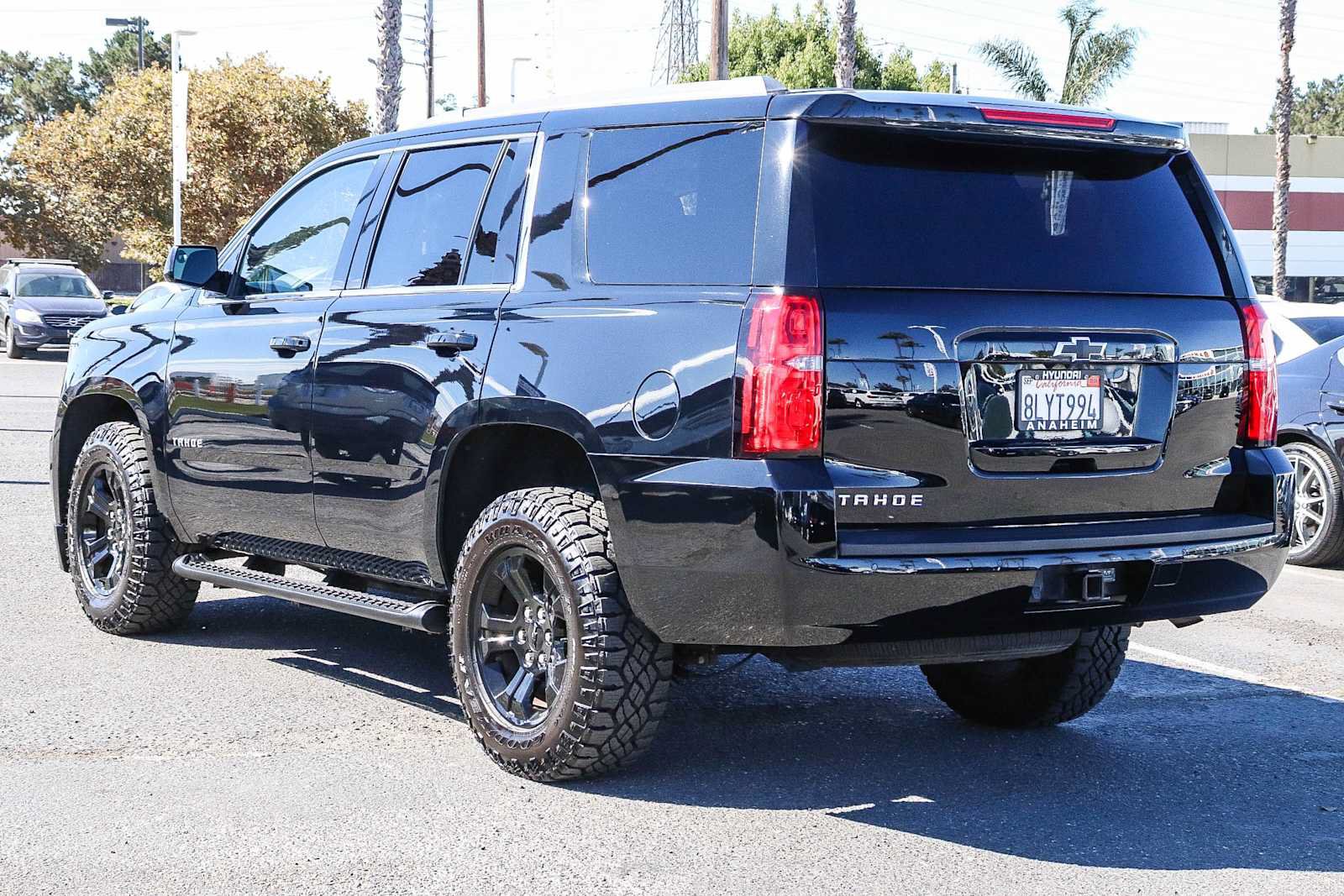 Used 2019 Chevrolet Tahoe LS RWD image 9